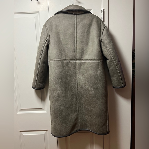 Something Navy Reversible Sherpa Longline Coat - Picture 12 of 14